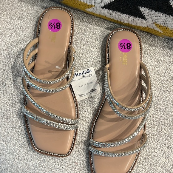 Cushionaire bling sandals NWT 8.5 - Picture 2 of 4